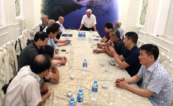 Nhiều[-]bài[-]học[-]quý[-]được[-]rút[-]ra[-]từ[-]hoạt[-]động[-]hợp[-]tác[-]quốc[-]tế
